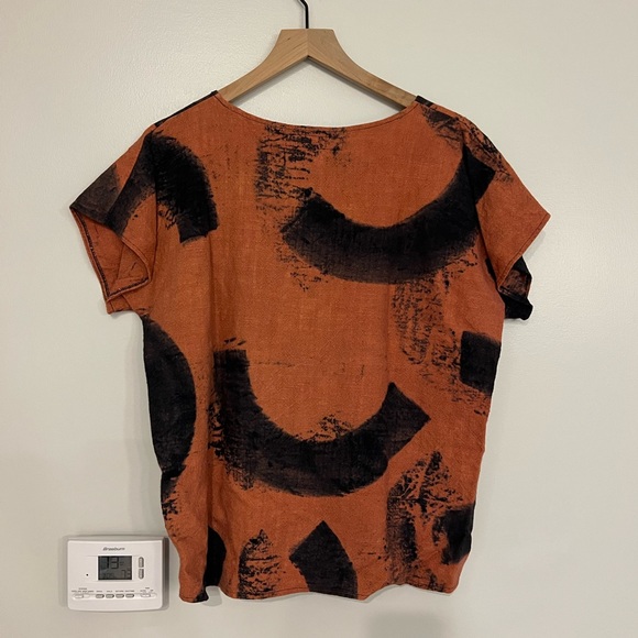 Indigo & Snow Handpainted Boxy Top Size S - Picture 4 of 5